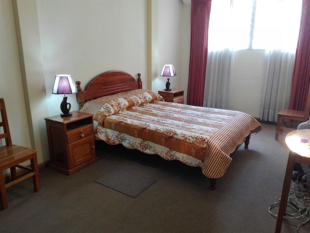 Hostal Umajalzu ลาปาซ ภายนอก รูปภาพ